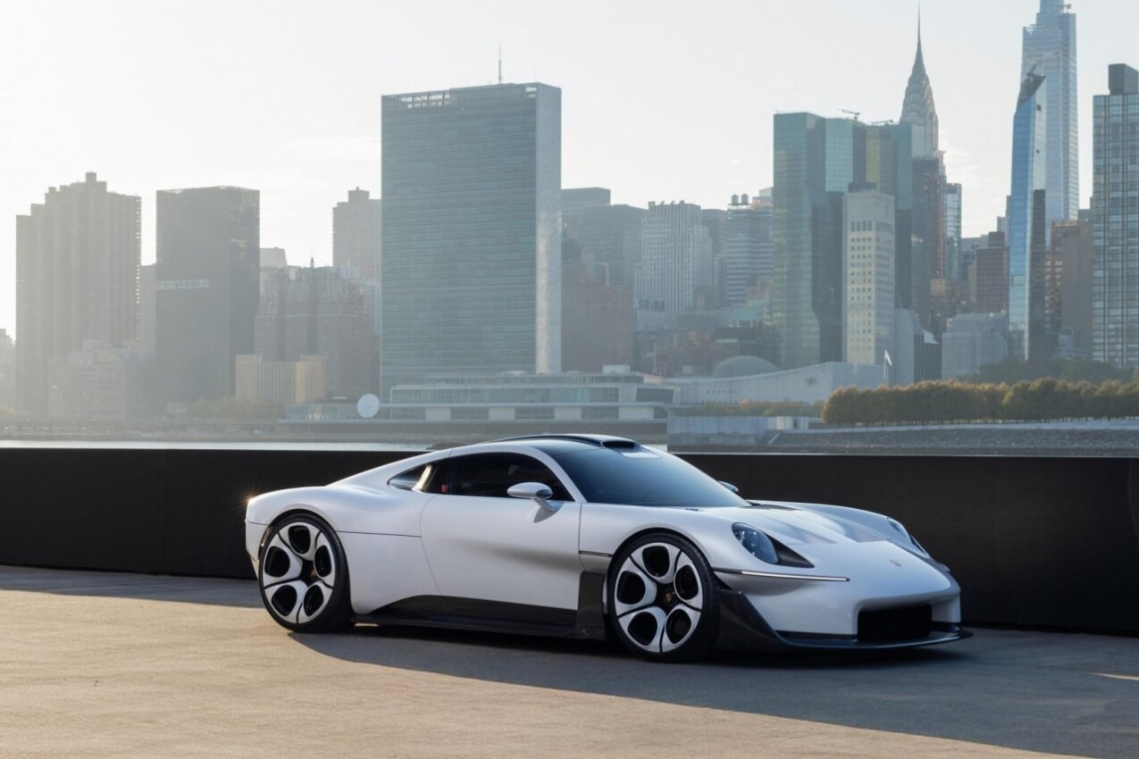 Porsche Mission S